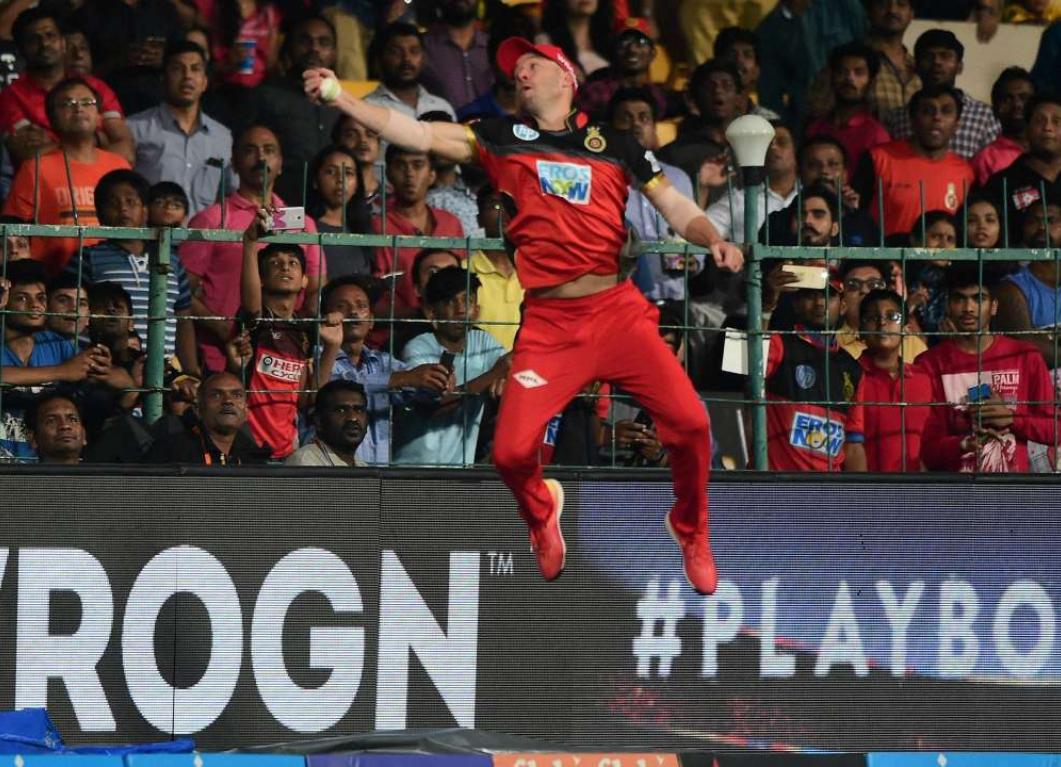 RCB beat SRH on this day in 2018, thanks Moeen Ali and AB de Villiers partnership RCB beat SRH on this day in 2018, thanks Moeen Ali and AB de Villiers partnership