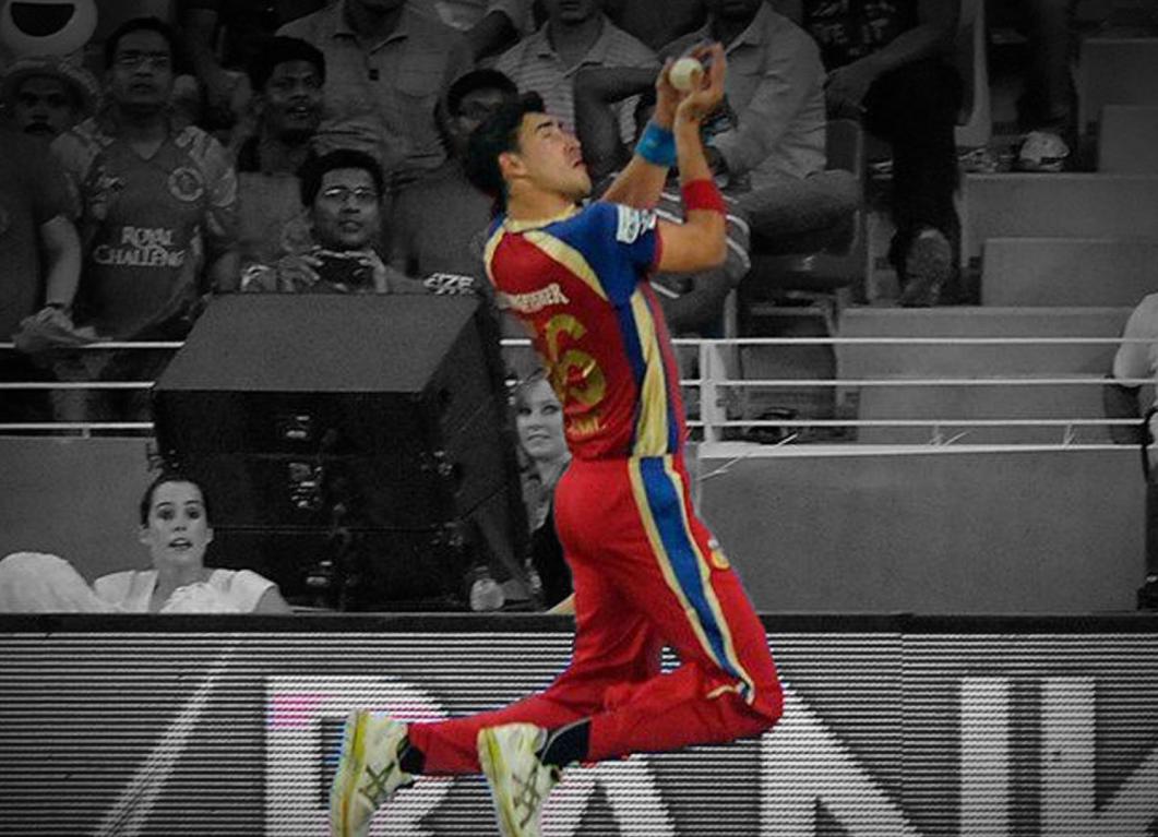 When Mitchel Starc took a blinder running at fine leg during RXB v KXIP in 2014