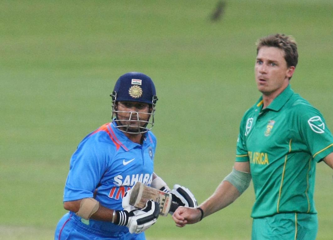 Sachin Tendulkar and Dale Steyn Sachin Tendulkar on his battle with RCB fast bowler Dale Steyn in a Test match in Cape Town