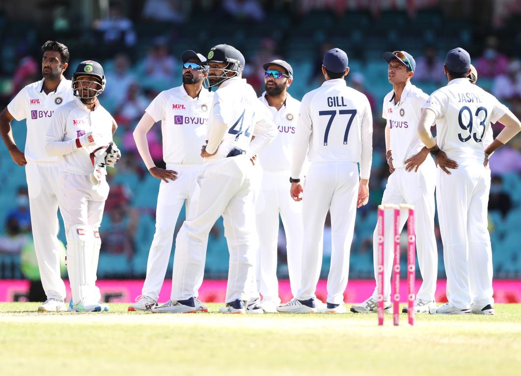 Report: Trouble mounts for India as Australia take a huge lead Report: Trouble mounts for India as Australia take a huge lead