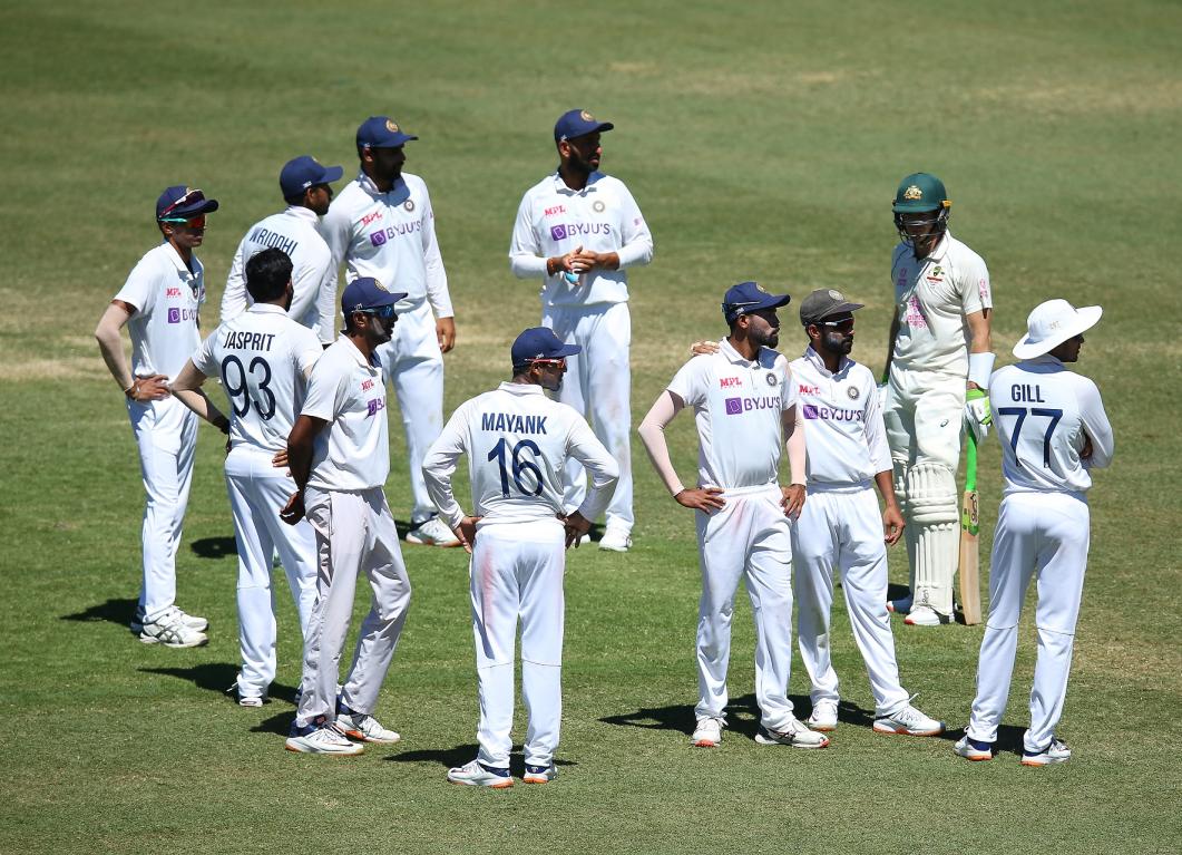 India lodge official complaint after Siraj, Bumrah face racial abuse at Sydney