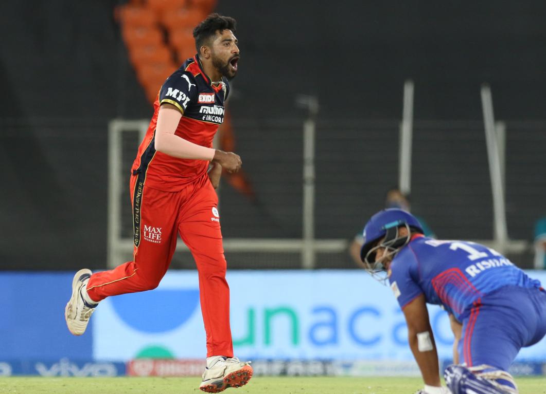 From coping criticism to receiving accolades from the cricketing fraternity, Mohammed Siraj has only grown from strength to strength From coping criticism to receiving accolades from the cricketing fraternity, Mohammed Siraj has only grown from strength to strength
