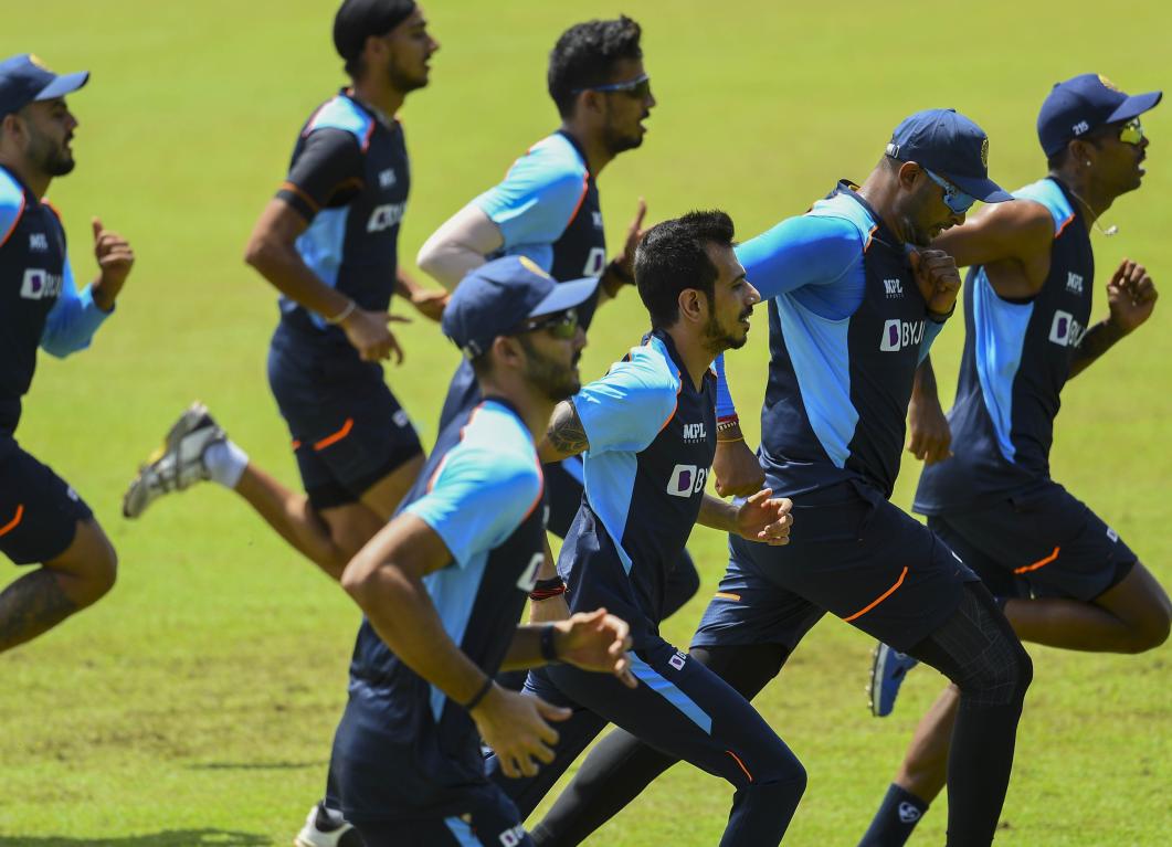 Former cricketers slam Arjuna Ranatunga for his controversial comments on India’s squad for SL tour