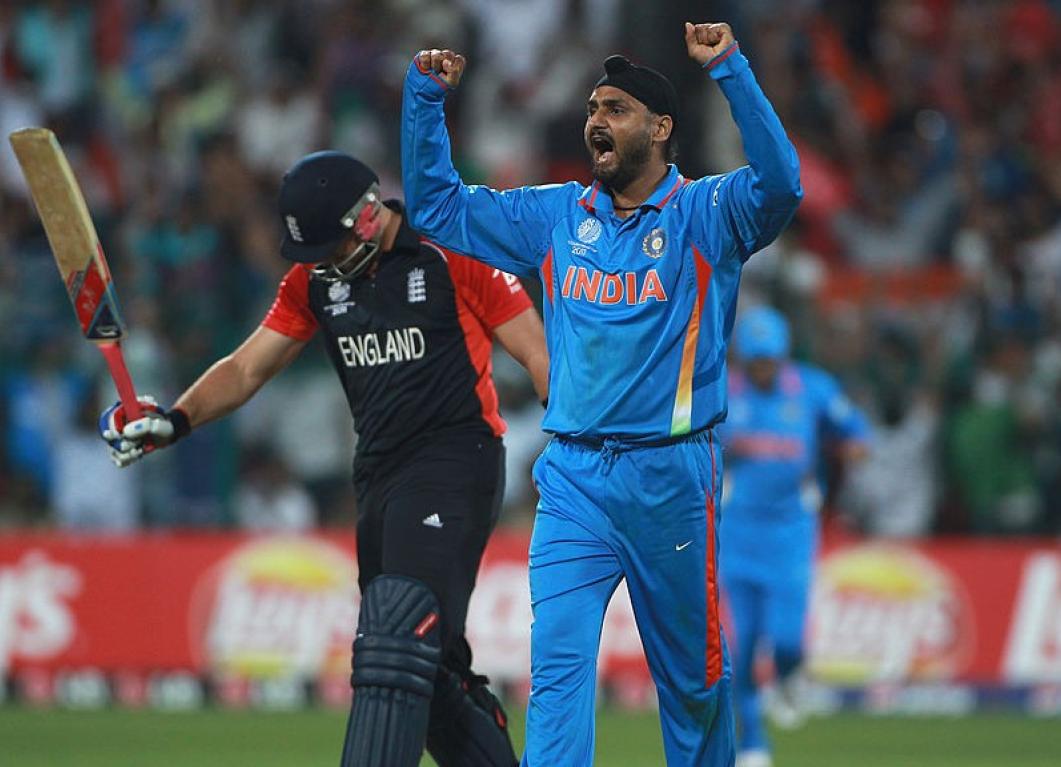 Harbhajan Singh comes in support of Team India