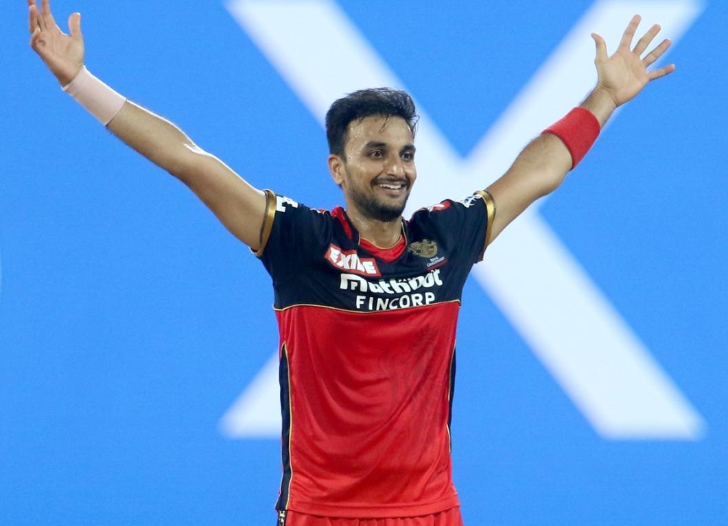 They look at the team as their own: Harshal Patel on RCB fans