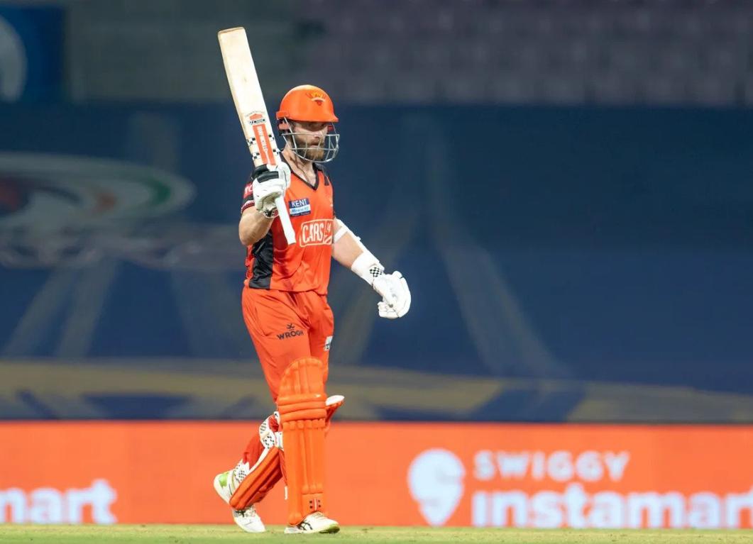 Orange Army comes calling for the Knights in a tale of the opposites