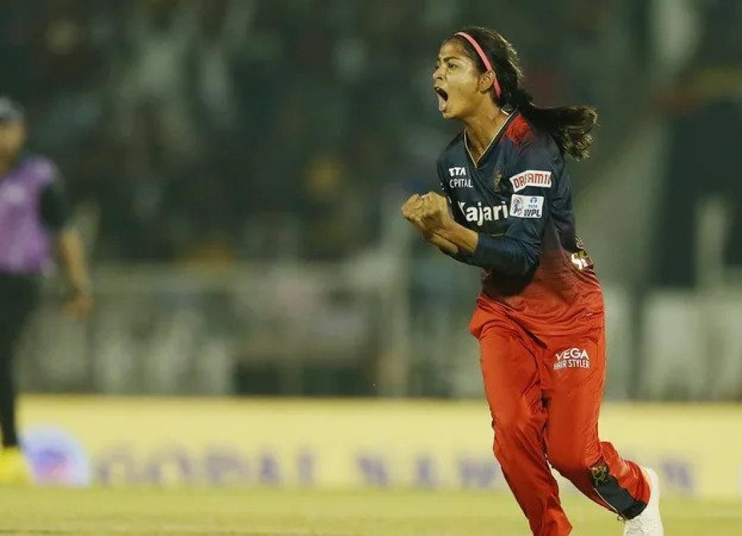 RCB Women battle valiantly but fall short of finishing line vs Gujarat Giants