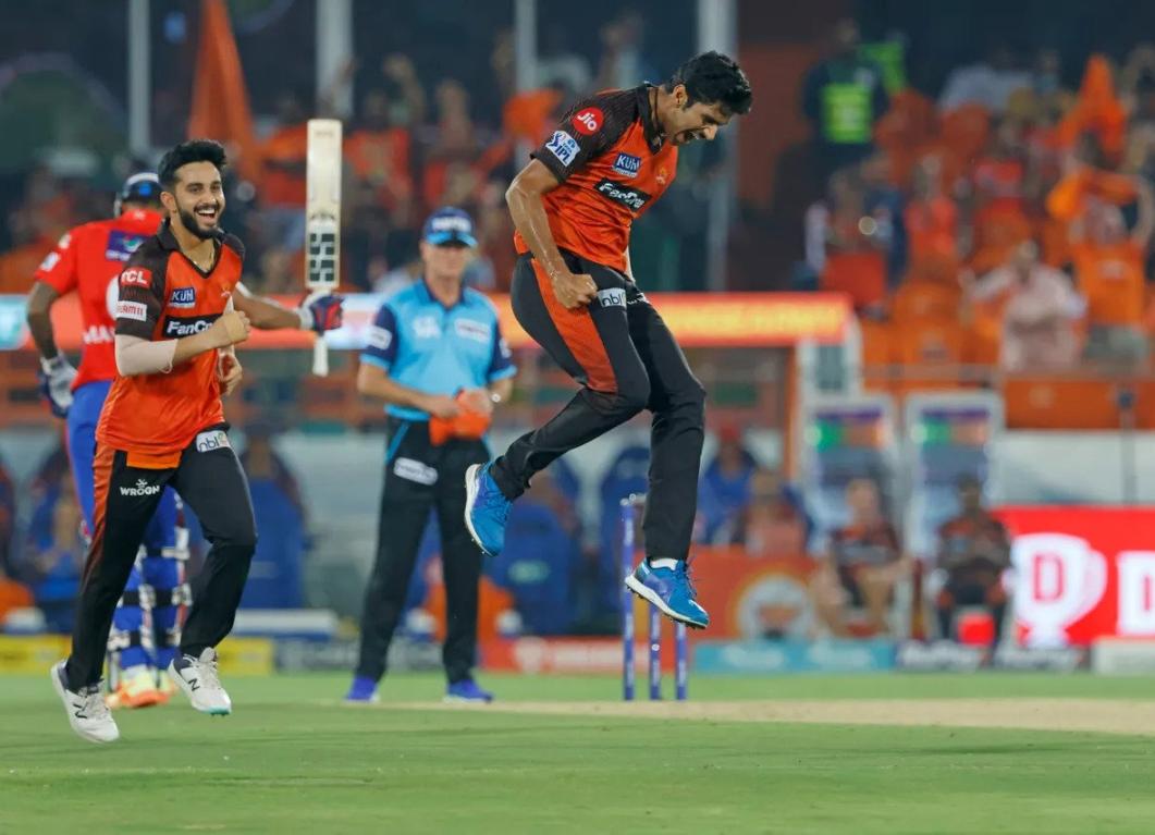 Delhi Capitals host Sunrisers Hyderabad with an aim to register a hat-trick of wins