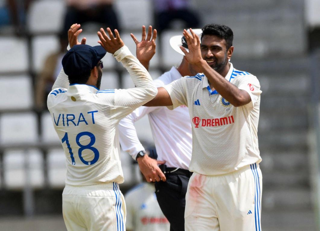 R Ashwin steals the headlines with a 5-fer as India wrest dominance at Stumps on Day 1 R Ashwin steals the headlines with a 5-fer as India wrest dominance at Stumps on Day 1