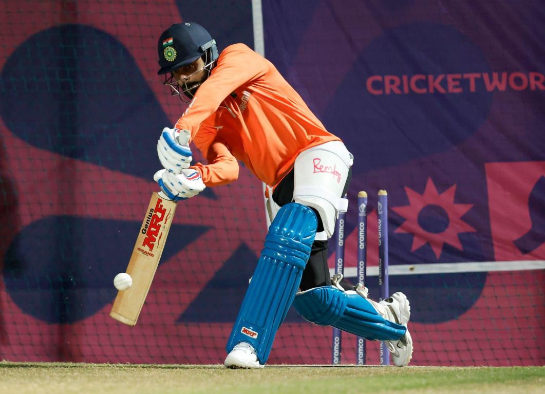 Kohli will slam his 50th ODI century against South Africa – Sunil Gavaskar