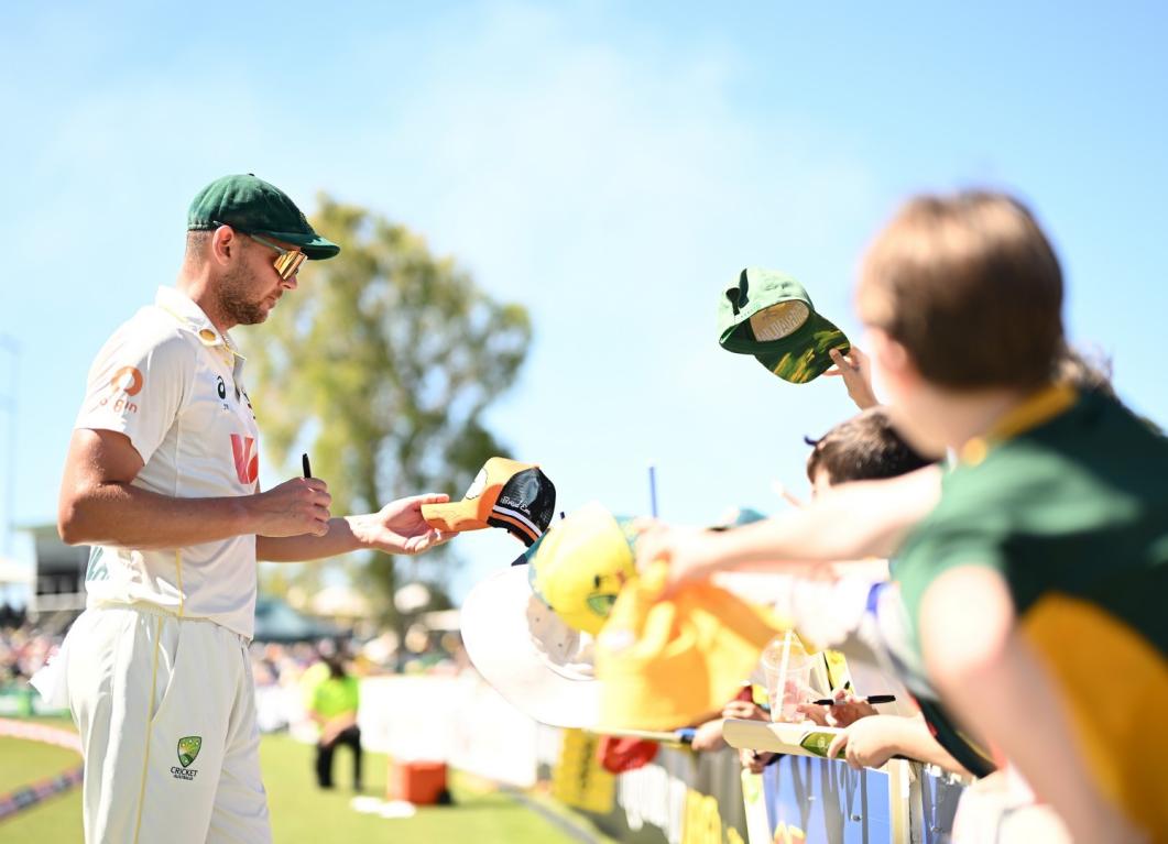 Josh Hazlewood