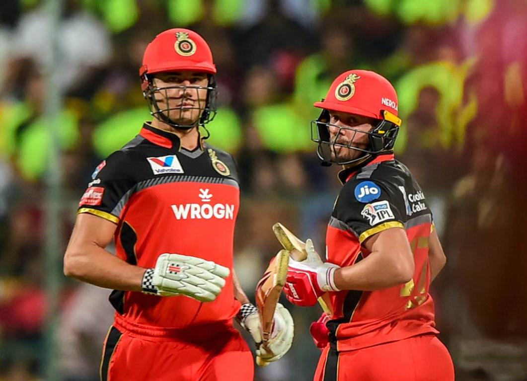 De Villiers-Stoinis partnership was worth 121 runs, 64 of them came off the final 3 overs De Villiers-Stoinis partnership was worth 121 runs, 64 of them came off the final 3 overs