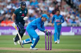 MS Dhoni