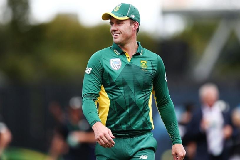 RCB batsman, AB de Villiers negated the rumours of being approached by the CSA to captain South Africa Cricket Team