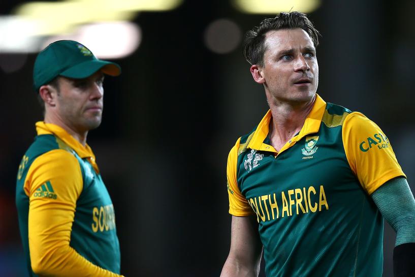Three South African cricketers AB de Villiers, Chris Morris, and Dale Steyn arrive in Dubai to join RCB squad