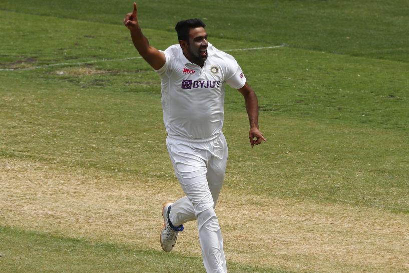 I see only R Ashwin getting to 800 wickets: Muralitharan