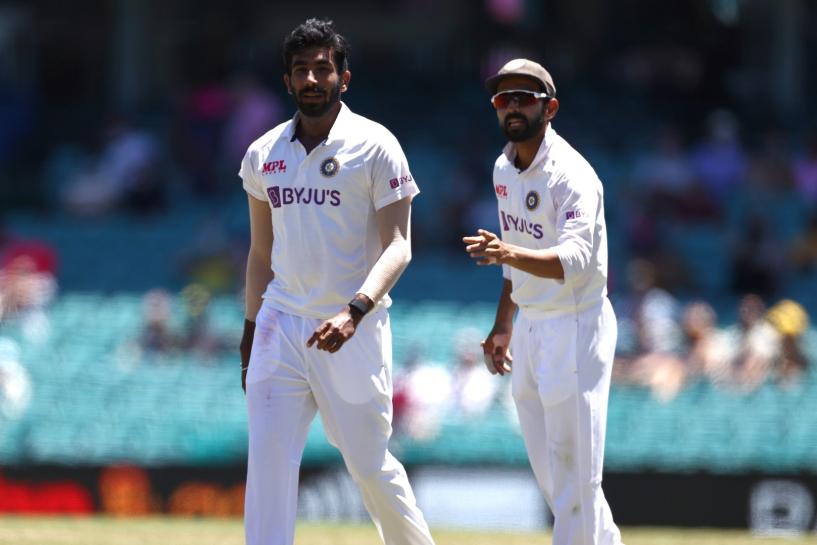 Doing away with the trend of announcing the side on the eve of the Test, India decided to wait until the morning of the Test to reveal their best XI.  With so many injuries that one could forget the count, India have found themselves in a difficult situation as far as finding a fit XI is concerned. It was revealed that fast bowler Jasprit Bumrah had an abdominal strain and some publications even reported that he has been ruled out of the last Test in Brisbane.  However, batting coach Vikram Rathour has reve