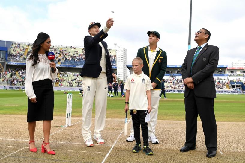 Australia plans the return of fans for Ashes later this year