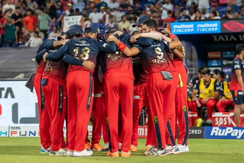 RCB’s valiant bowling efforts in vain as RR defend 144