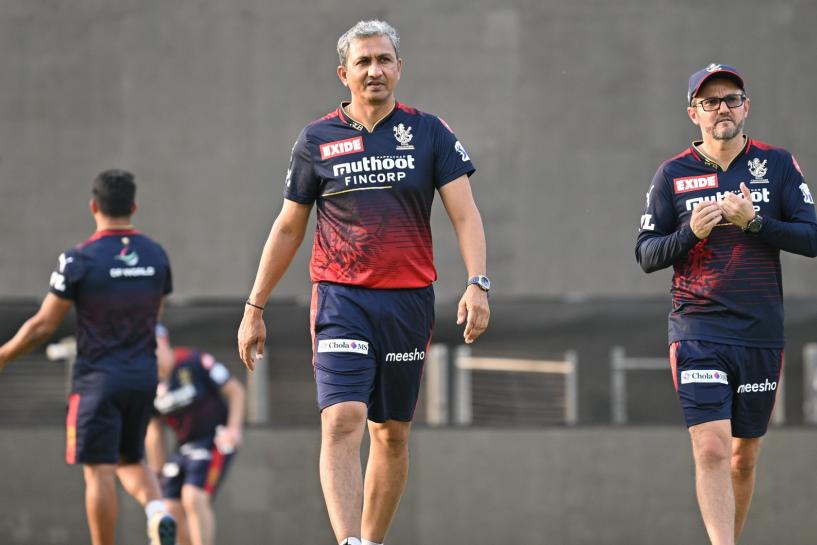 The team has been really playing some good cricket: Sanjay Bangar