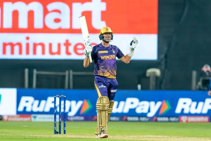 Delhi eye comeback while the Knights look to extend lead at the top