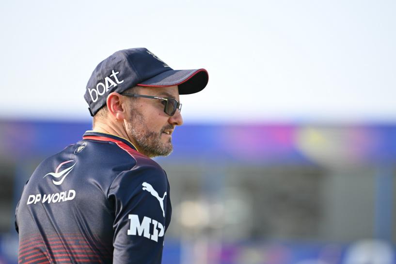 RCB Bold Diaries: Our middle over bowling has been the best in the competition: Mike Hesson