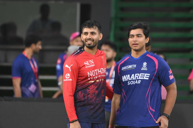 RCB vs RR