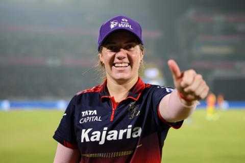 RCB won by 8 wickets