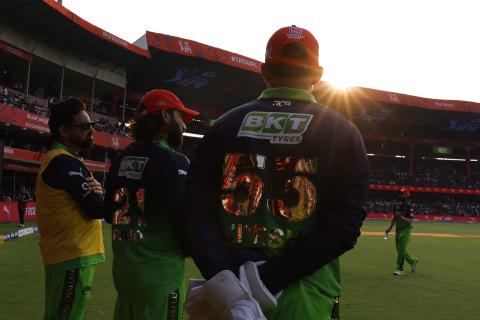 DC won by 6 wickets