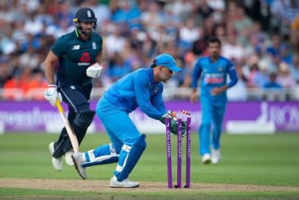 MS Dhoni